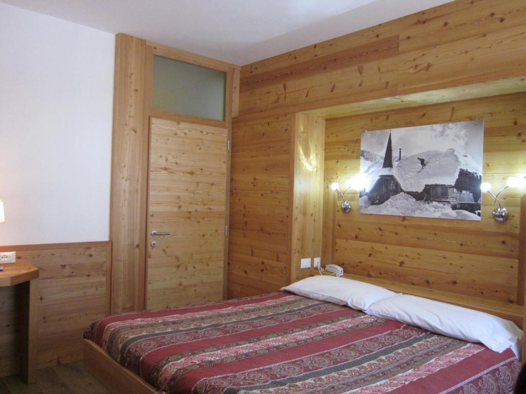 Hotel Garni Arnica ***S 3* Madonna di Campiglio