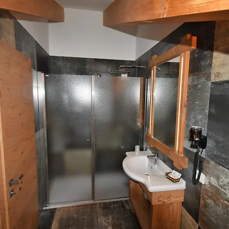 Hotel Garni Arnica ***S Madonna di Campiglio Exterior photo