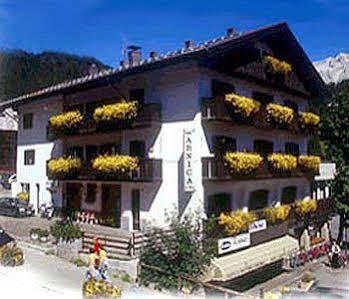 Hotel Garni Arnica ***S Hotel Madonna di Campiglio